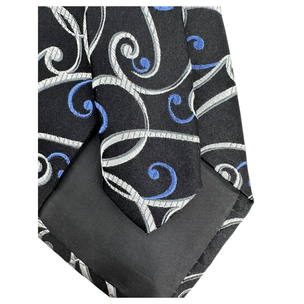 Van Heusen Men's Designer Black Geometric Swirl Novelty Neck Tie 100% Silk